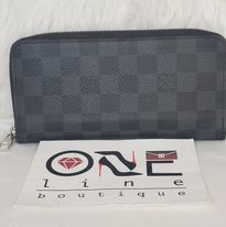 PRE-LOVED LOUIS VUITTON VERTICAL DAMIER GRAPHITE WALLET