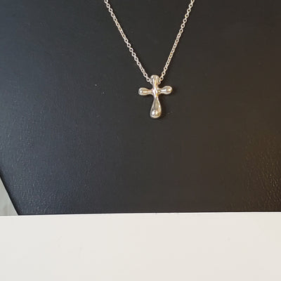 TIFFANY & CO ELSA PERETTI CROSS NECKLACE PRE-LOVED