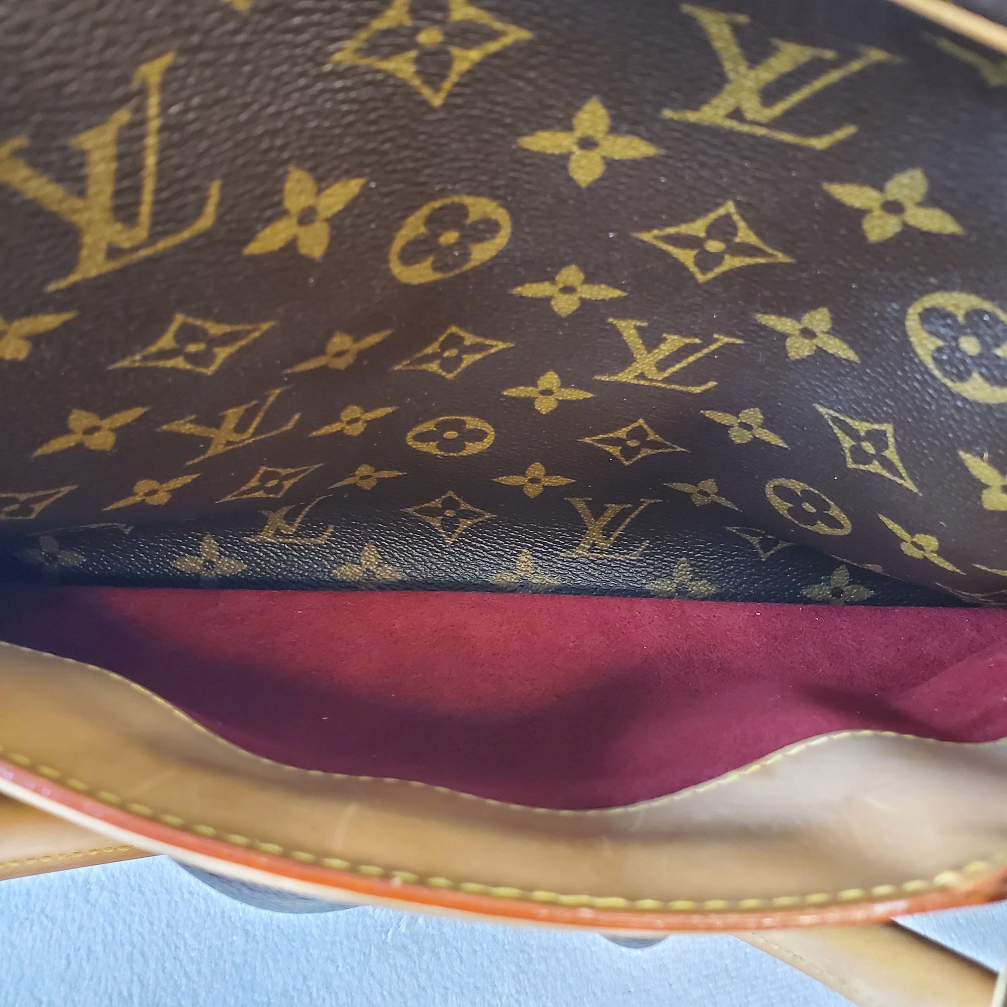 Louis Vuitton Monogram Canvas Mizi Bag at Jill's Consignment