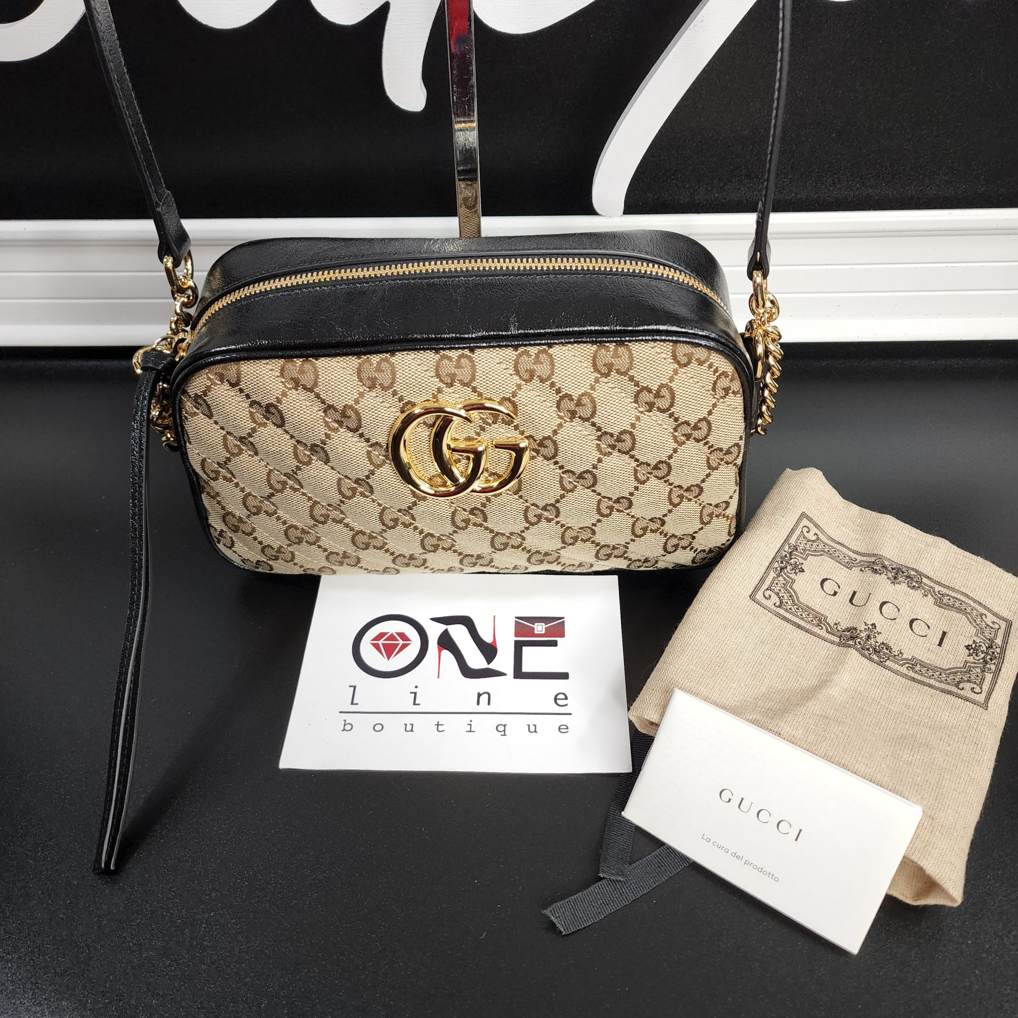 NEW GUCCI - GG SMALL MARMONT CAMERA BAG - OneLine Boutique